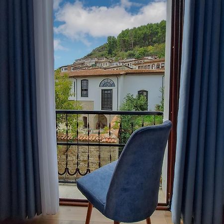 Villa Mishel Suites Berat Exterior photo