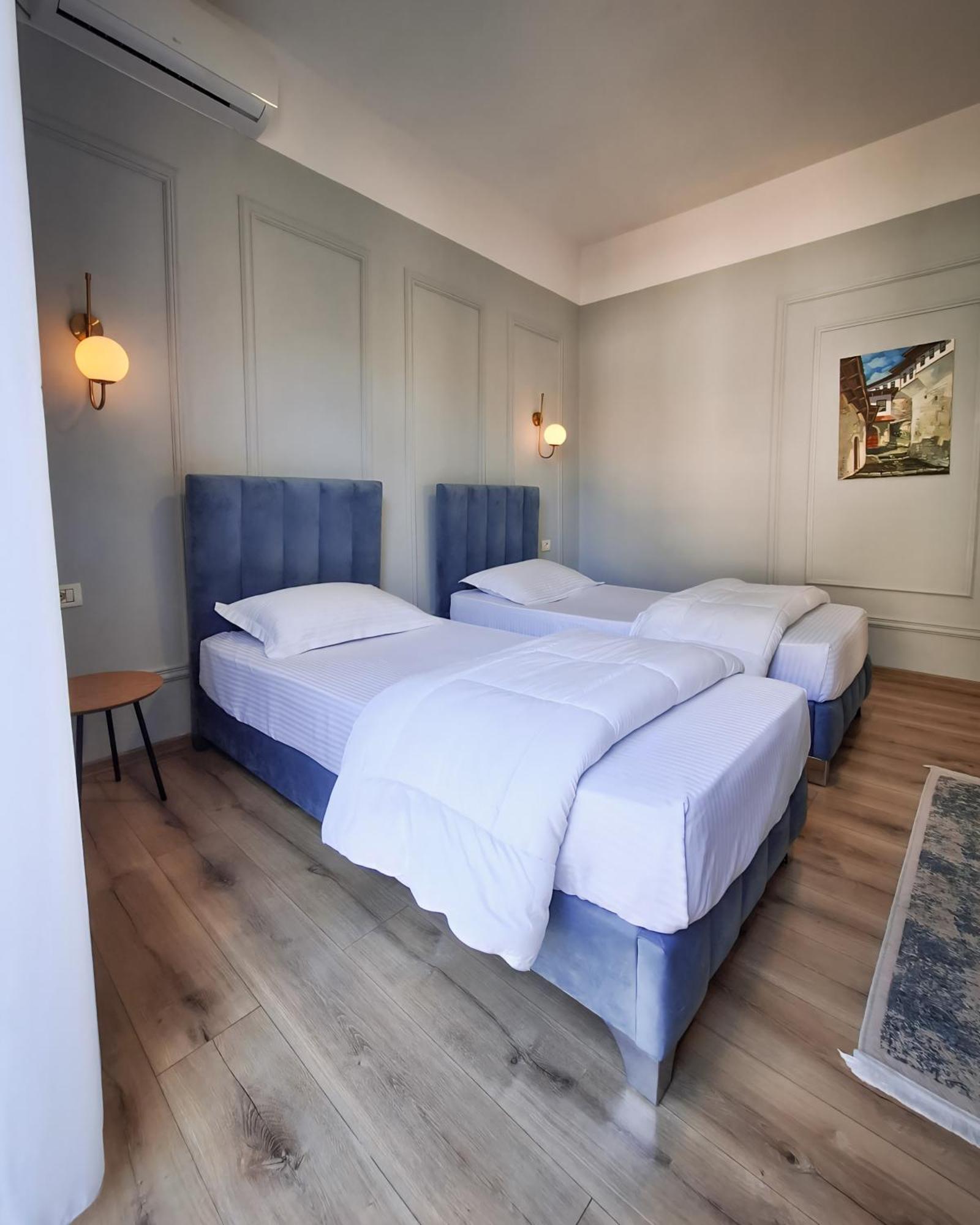 Villa Mishel Suites Berat Exterior photo