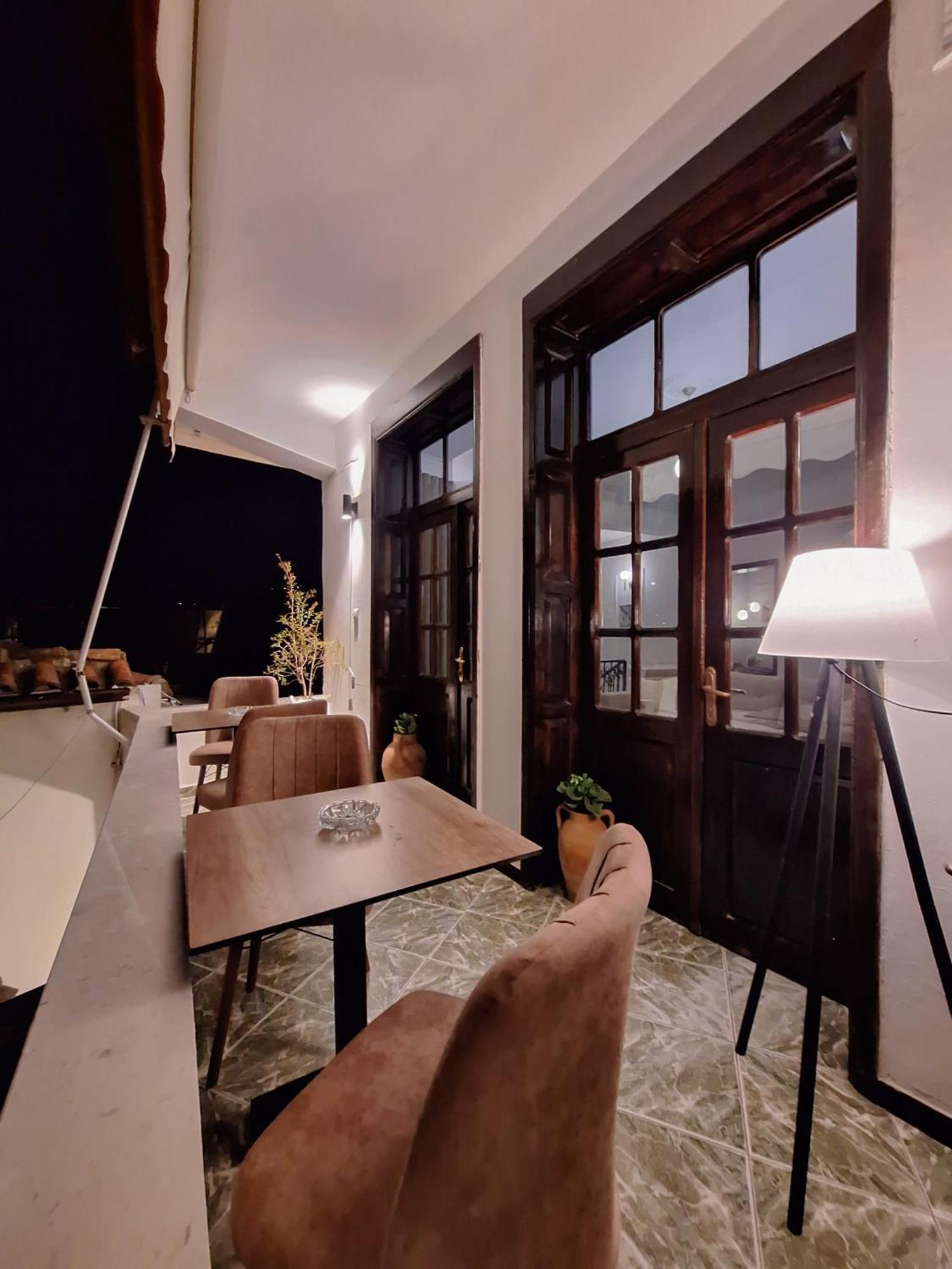 Villa Mishel Suites Berat Exterior photo