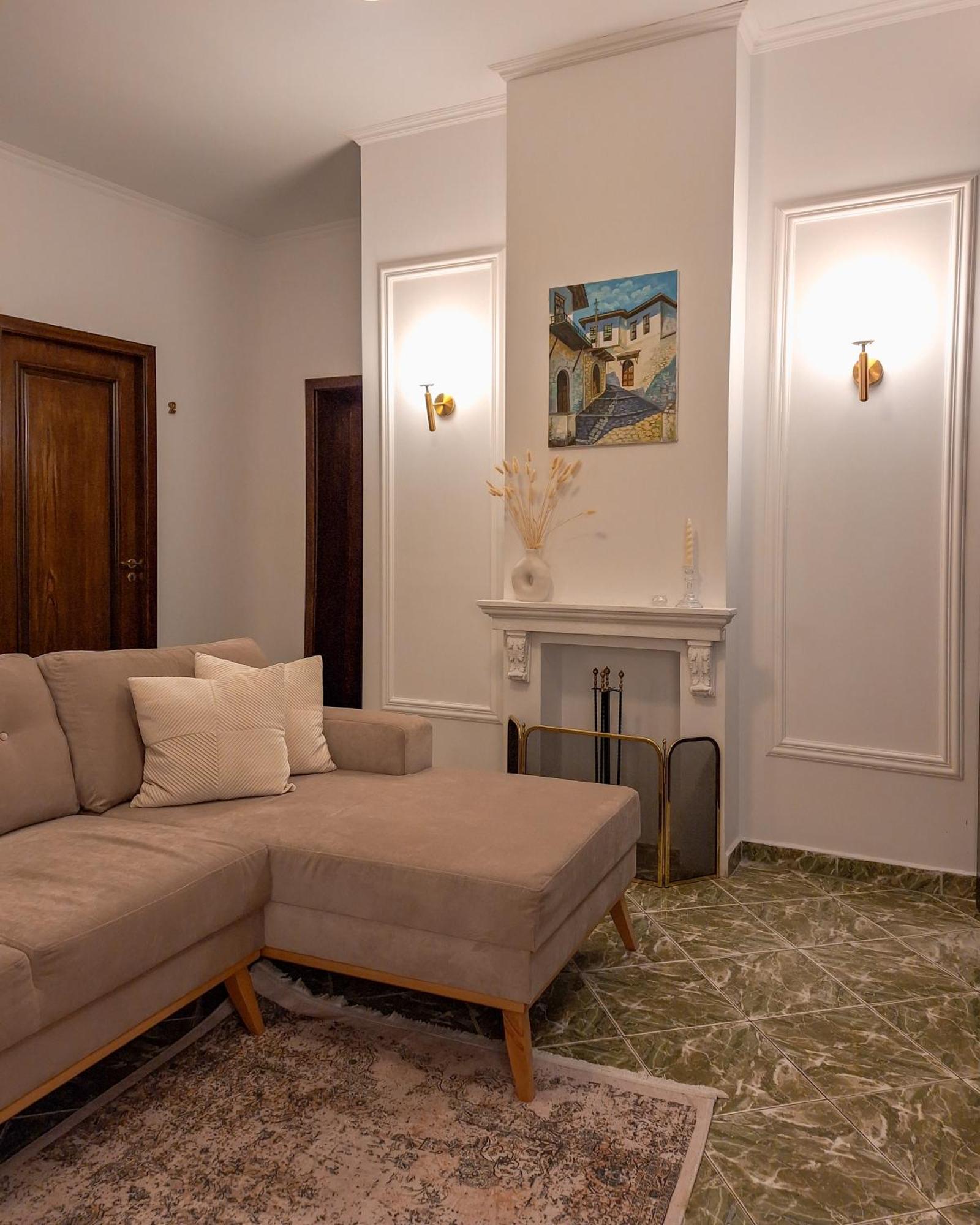 Villa Mishel Suites Berat Exterior photo