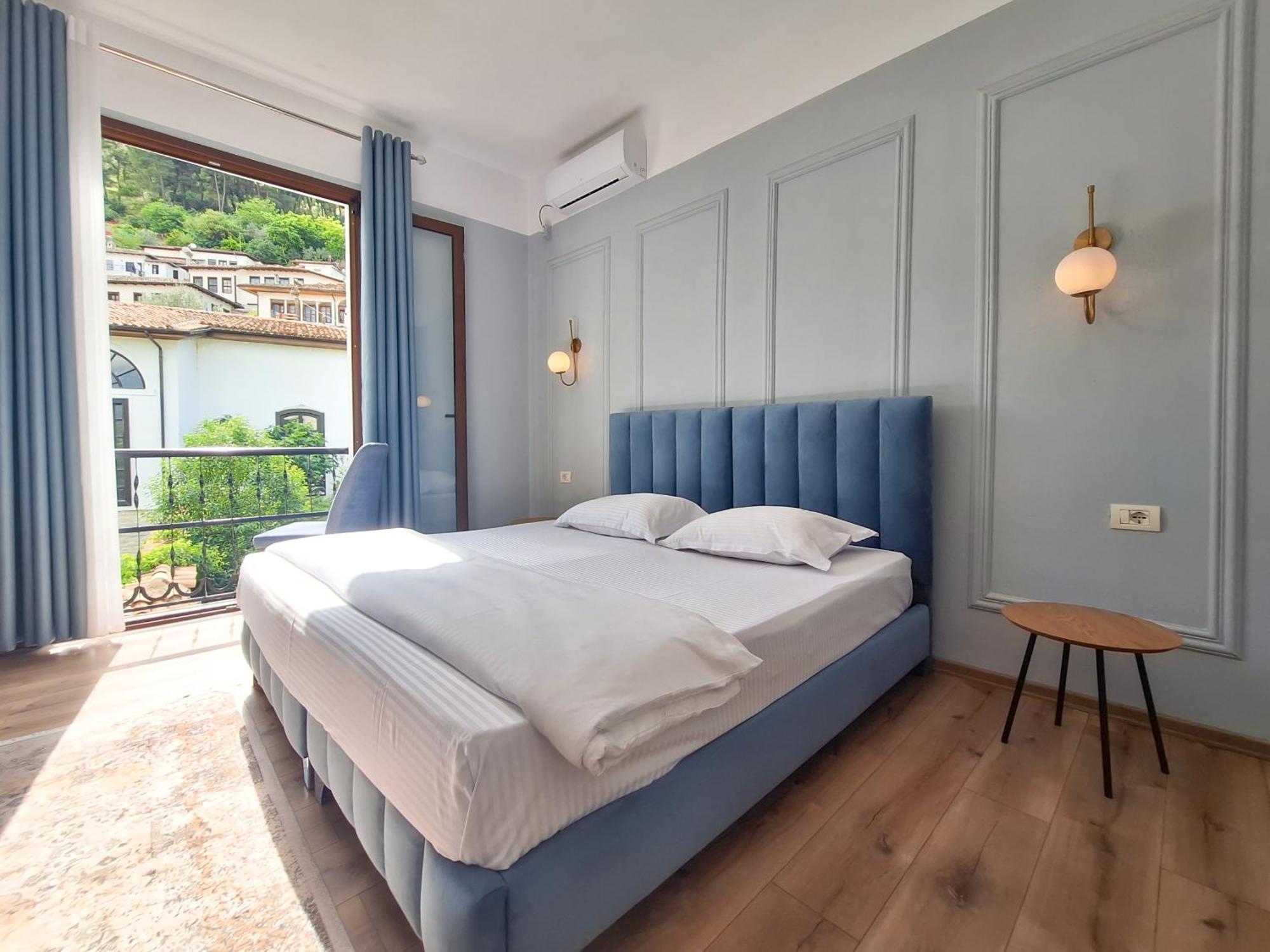 Villa Mishel Suites Berat Exterior photo
